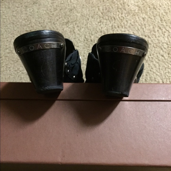 Coach Clogs - Picture 3 of 4