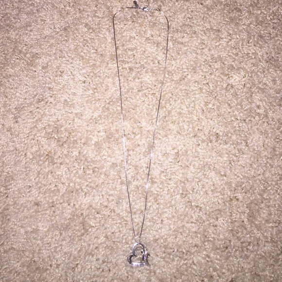 Jared Open Heart Necklace - Picture 4 of 4