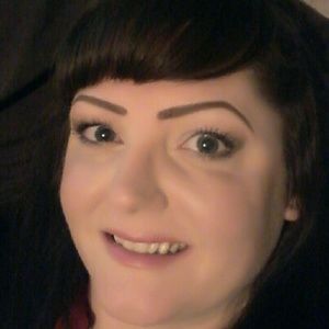 Meet your Posher, Cassandra