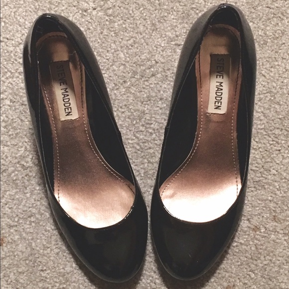 Steve Madden "Ulltra" Heels