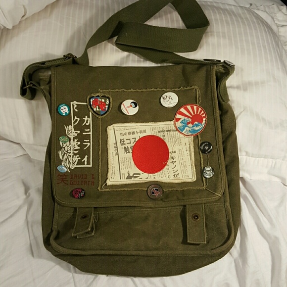 Crossbody bag