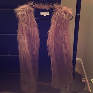 Fur vest