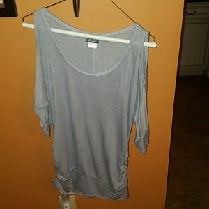 Long sleeve shoulder less top!