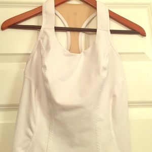 Lululemon White Cardio Kick Tank size 6