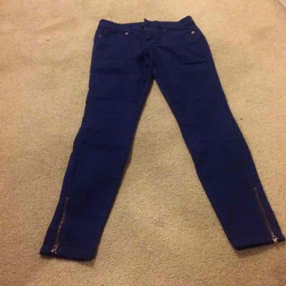 Forever 21 NAVY Skinny Ankle Jean