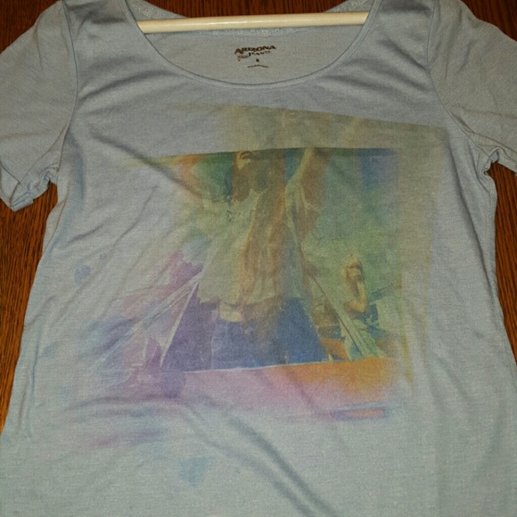 Short sleeve