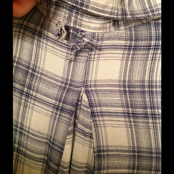 Long flannel - Picture 3 of 3