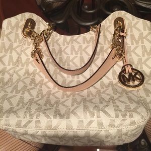 Michael Kors vanilla tote bag