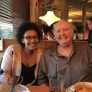 Meet your Posher, Monica