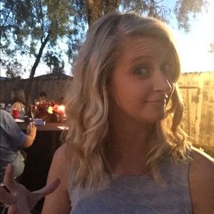 Meet your Posher, Amanda