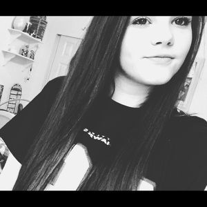 Meet your Posher, Destiny