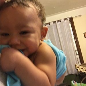 Meet your Posher, Monique