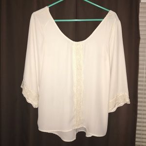 Flowy cream shirt
