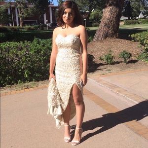 Size 2/4 prom dress. Only wore once