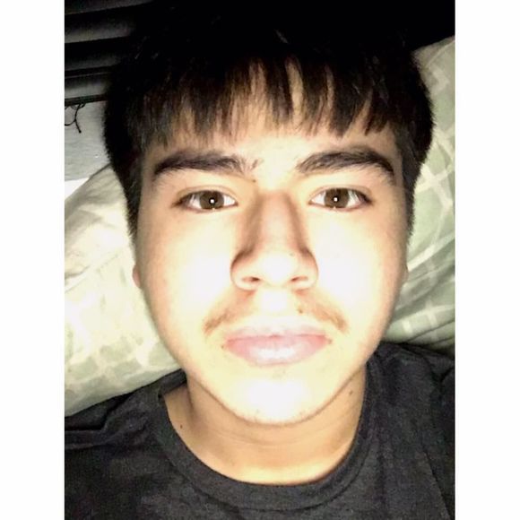 Meet your Posher, Chris - Picture 1 of 1