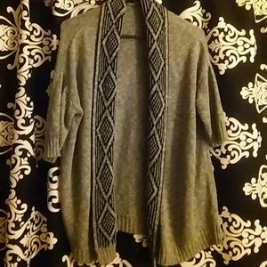 Short sleeve cardigan