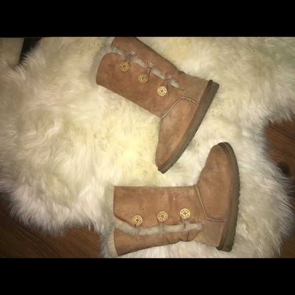 UGG Shoes - Uggs