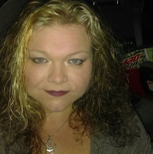 Meet your Posher, Tanya