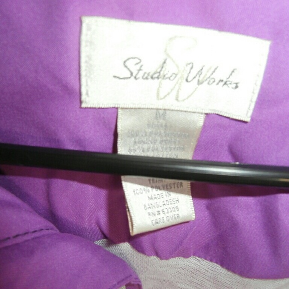 JACKET - Picture 2 of 3