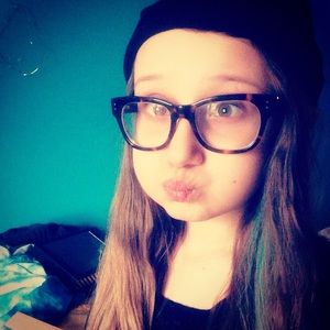 Meet your Posher, Riley