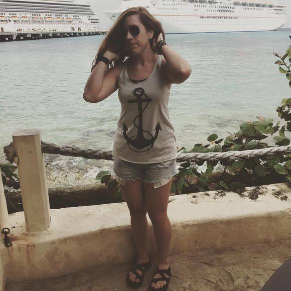 Meet your Posher, Kaitlyn