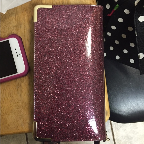 Iso Apt 9 clutch from kohls