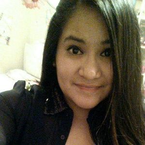 Meet your Posher, Yolanda