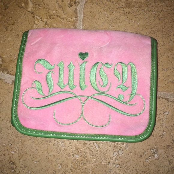 Juicy couture expandable makeup/jewelry holder