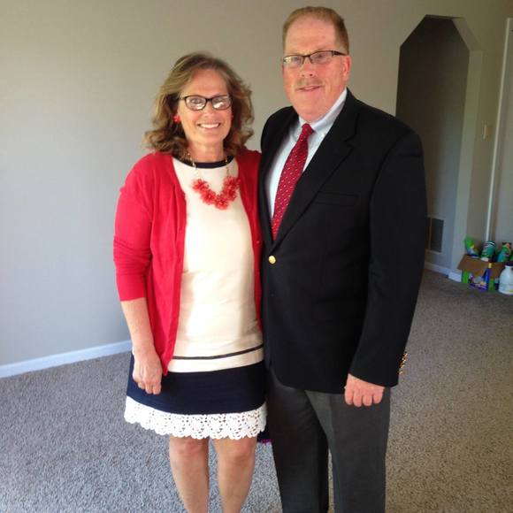 Meet your Posher, Julie - Picture 1 of 1