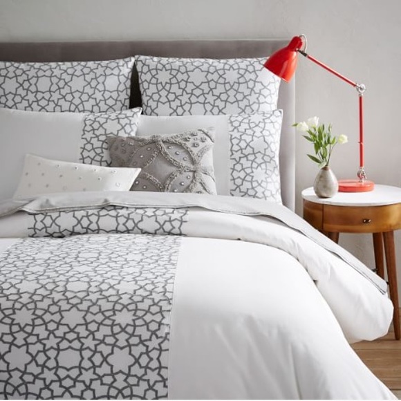 TRADING ONLY - DO NOT BUY @katemiller17