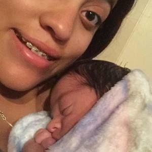 Meet your Posher, Alejandra