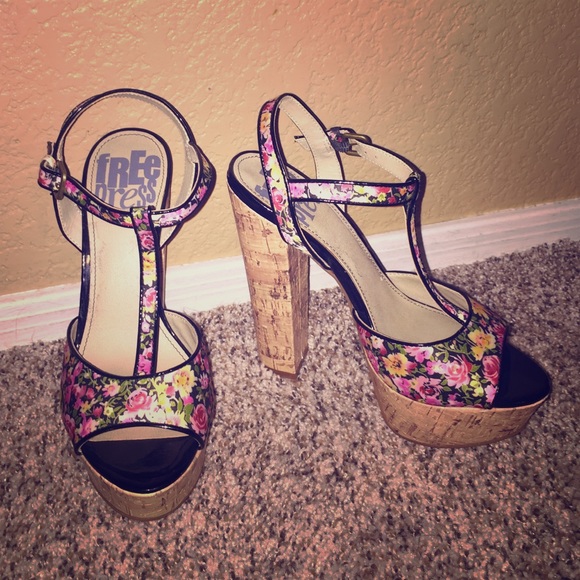 Floral patterned heels