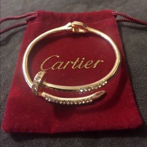 Nail bracelet rose gold. New