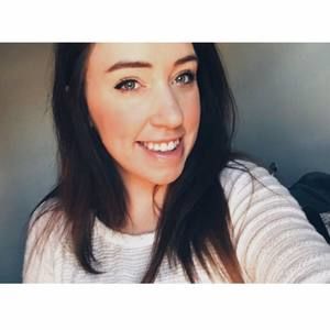 Meet your Posher, Abigail