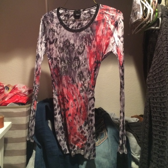 Black red burnout long sleeve tee