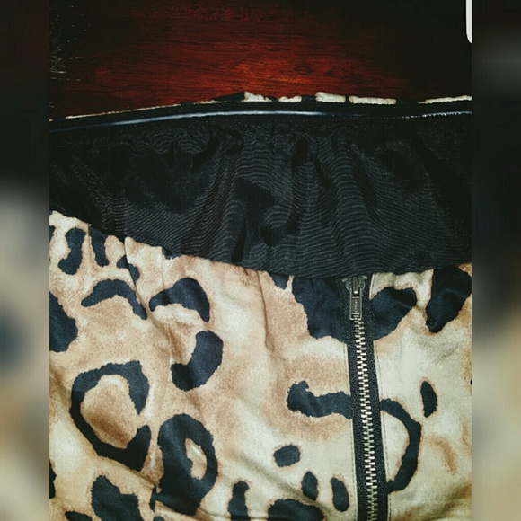 The Limited Leopard Strapless Dress - Picture 3 of 4