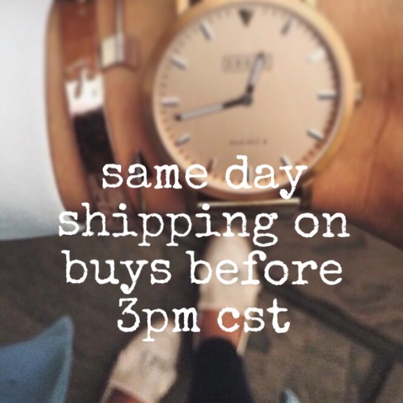 Same day or next day shipping 💘