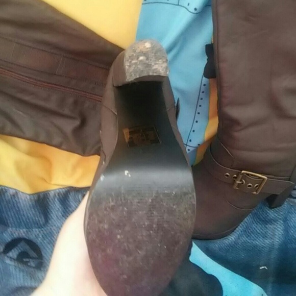 Torrid brown wide calf knee boots - Picture 3 of 4