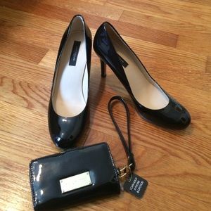 Ann Taylor Classic Black Patent Stilettos Size 6.5