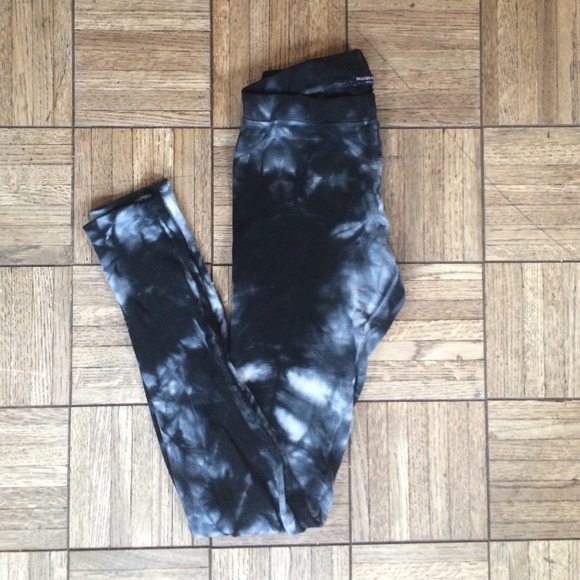 Brandy Melville leggings