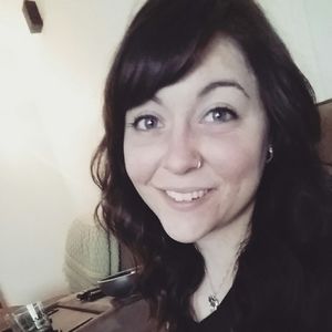 Meet your Posher, Lacey