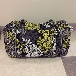 Vera large duffle
