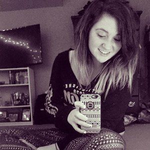 Meet your Posher, Summer