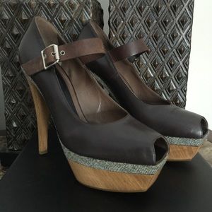 Marni brown leather, wooden heel size 40