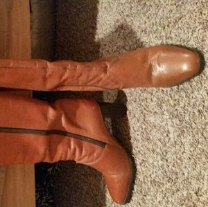 Womens sz 8 1/2 real leather boots