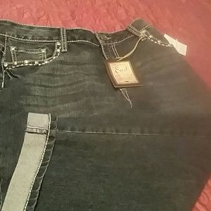 Capri jeans