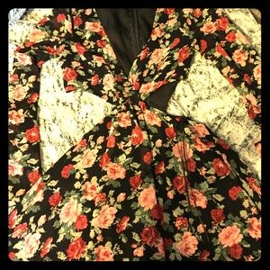 NWOT flower cutout dress
