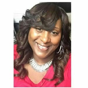 Meet your Posher, Lashonda