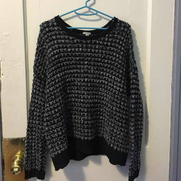 Urban outfitters xs sweater