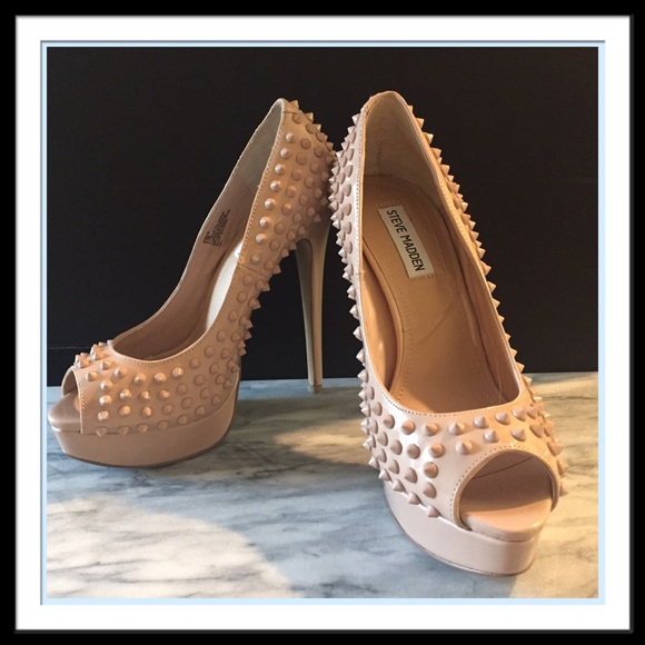 🎀Sexy Glam Stud Blush Nude Pumps